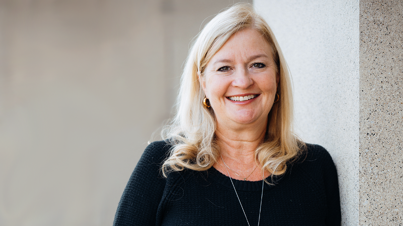 Headshot of Christine Fox