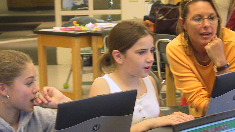 Photo of students in a computer lab